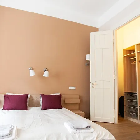 Elisabeth Apartament *