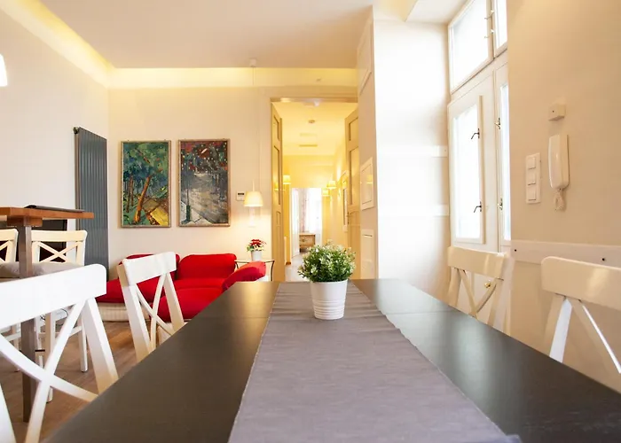 Elisabeth Apartament *